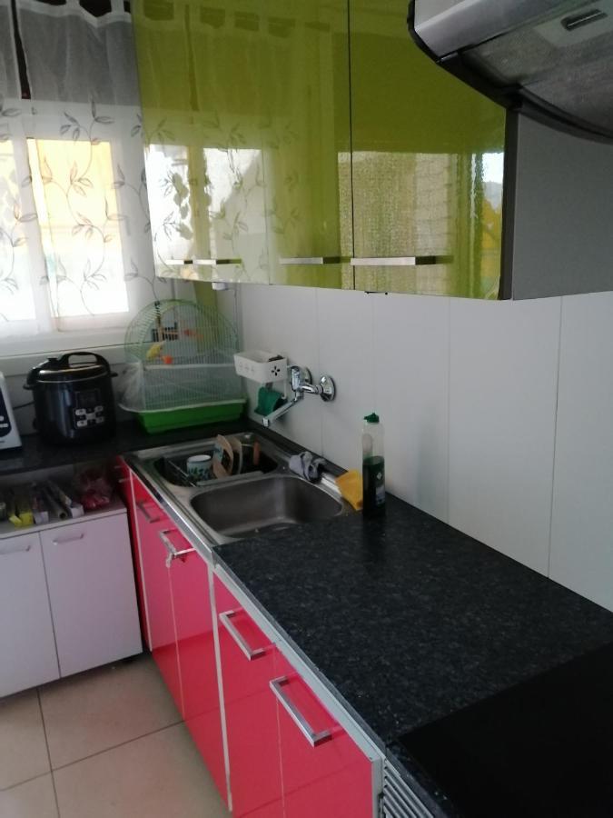Habitacion Individual En Tarrega Apartment Ngoại thất bức ảnh